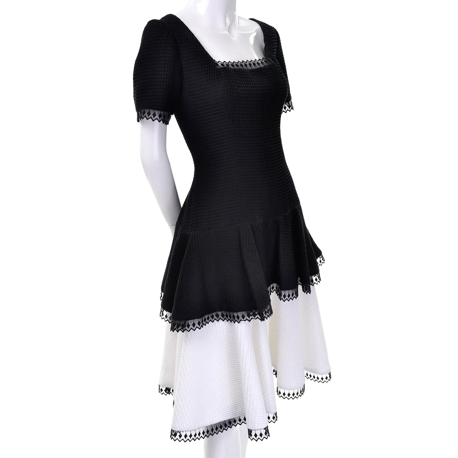 1980s Victor Costa Vintage Waffle Weave Black & White Dress