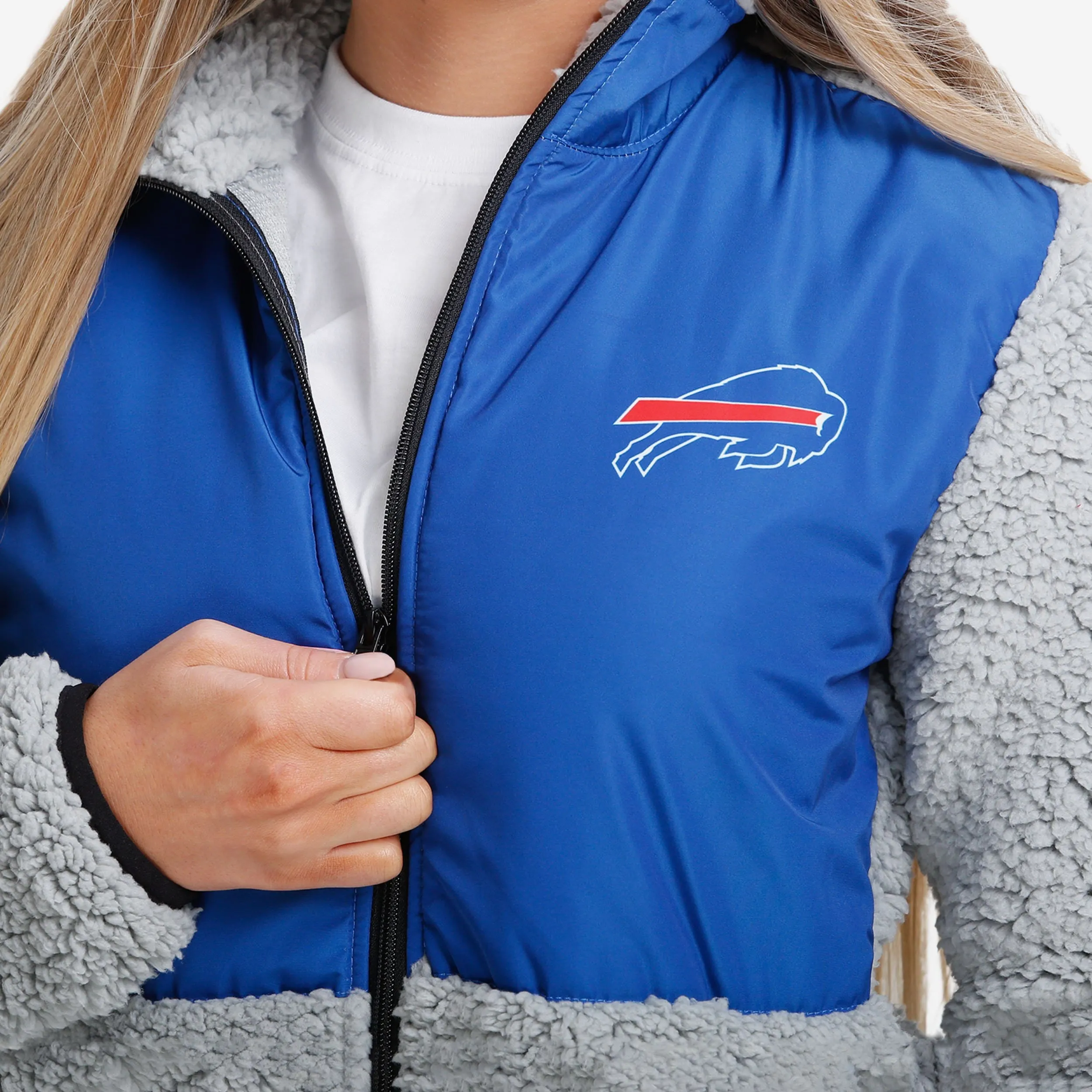 Buffalo Bills Womens Sherpa Soft Zip Up Jacket