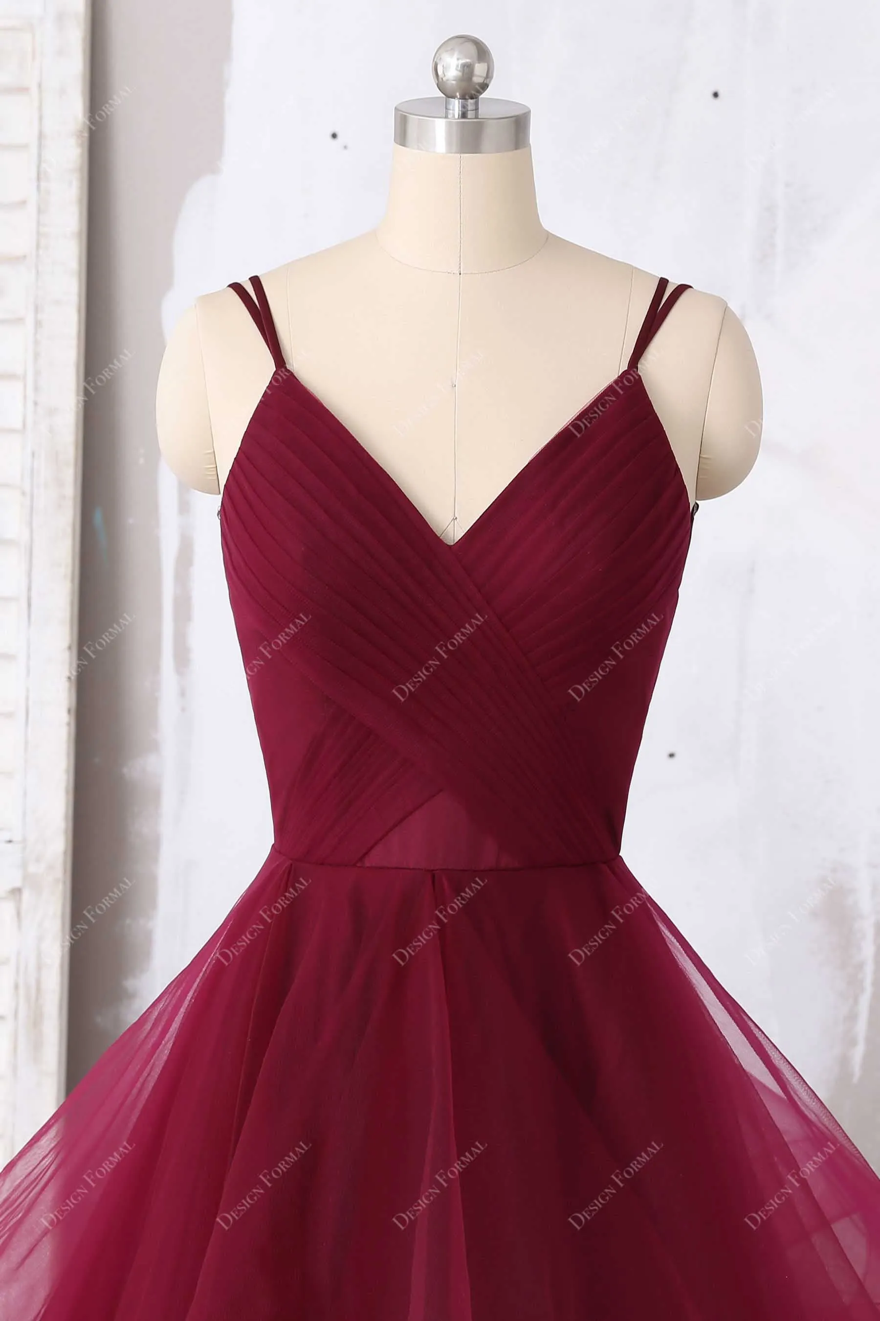 Dramatic Ruffled Burgundy Tulle Pleats V-neck Prom Gown