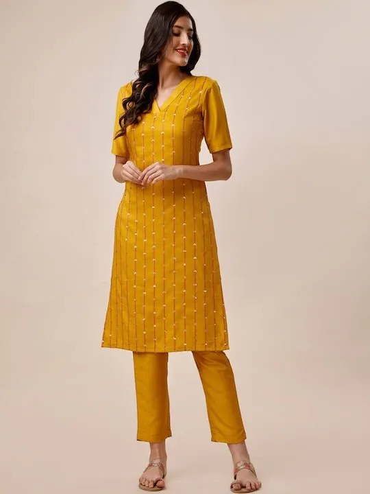 Ethnic Embroidered V-Neck Thread Work Kurta With Trousers