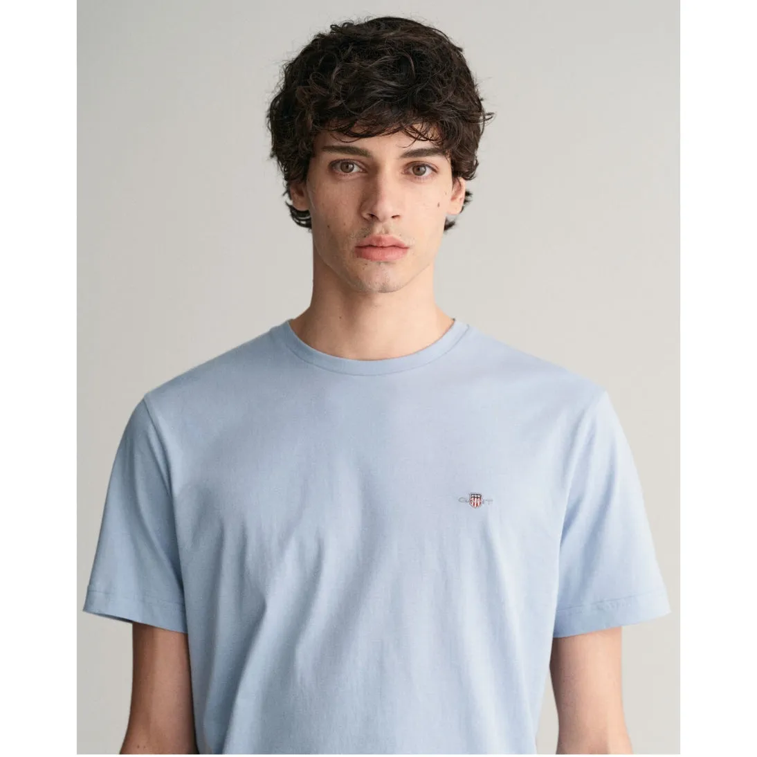 GANT Pure Cotton Regular Fit Shield T-Shirt 2003184 Dove Blue