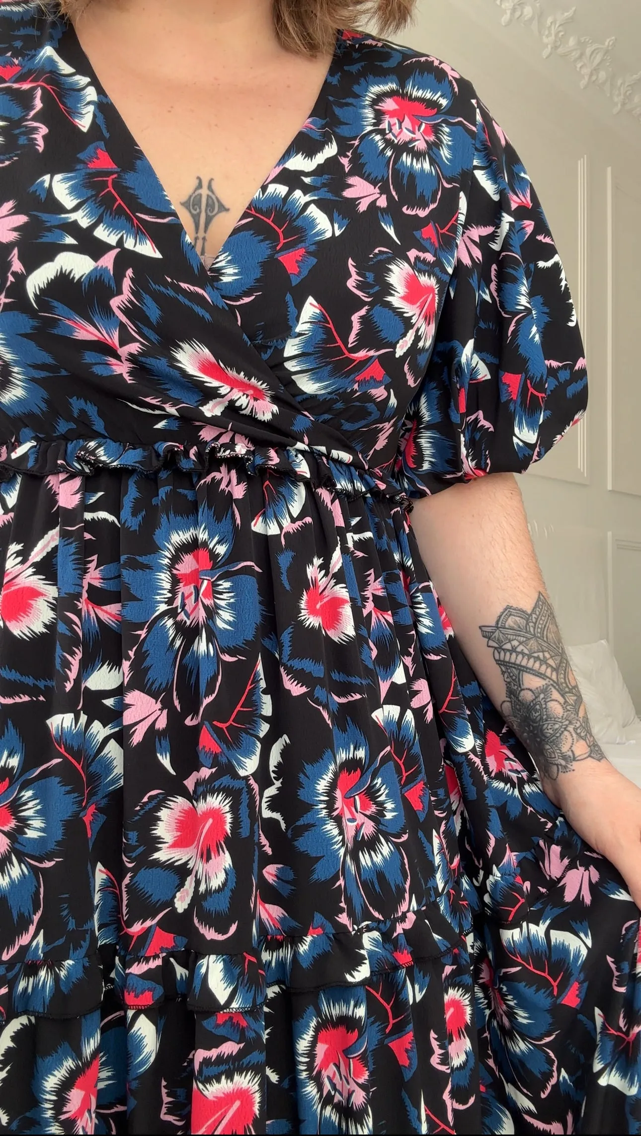 Lourde Dress - Navy Floral