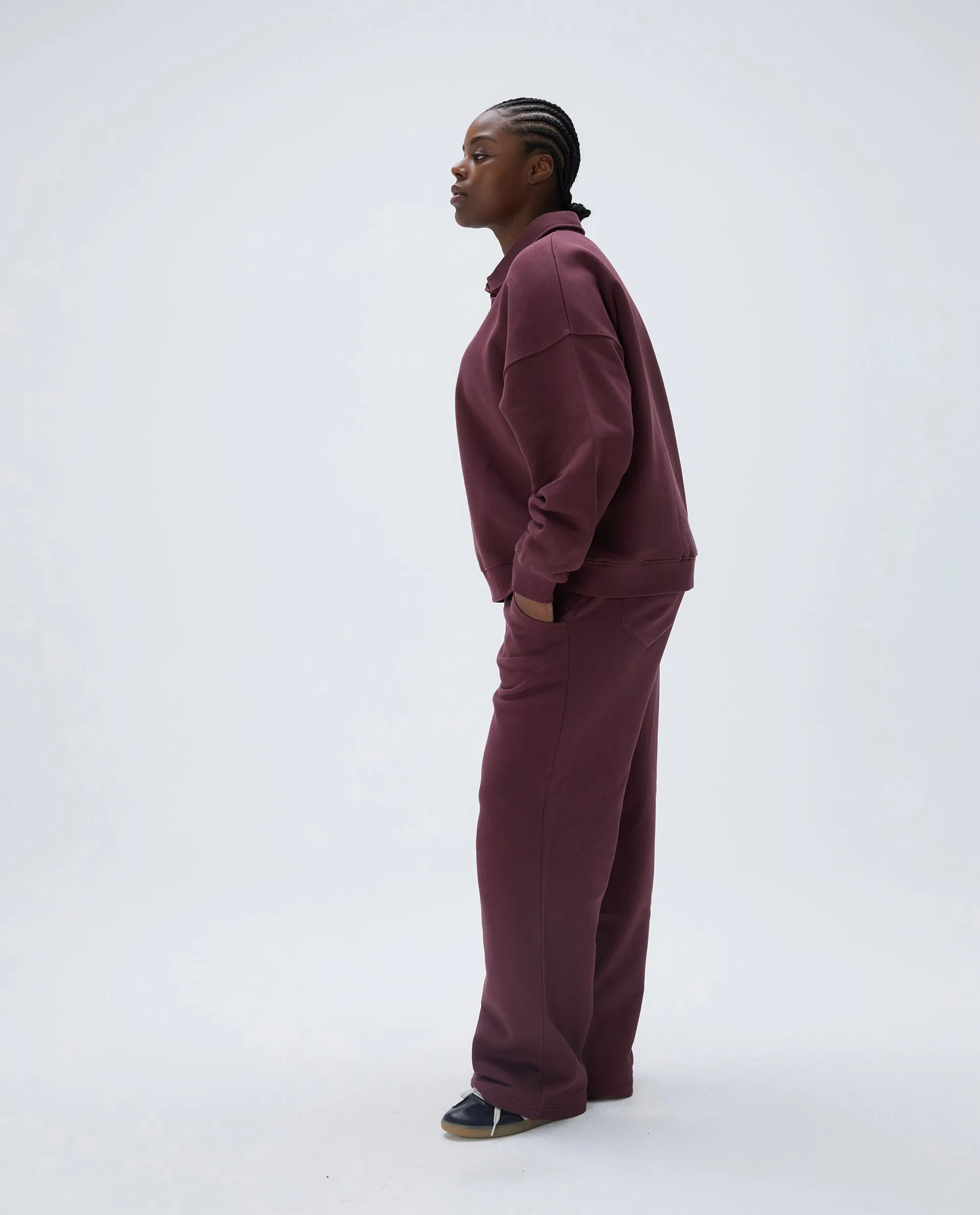 Low Rise Straight Leg Sweatpants - Burgundy