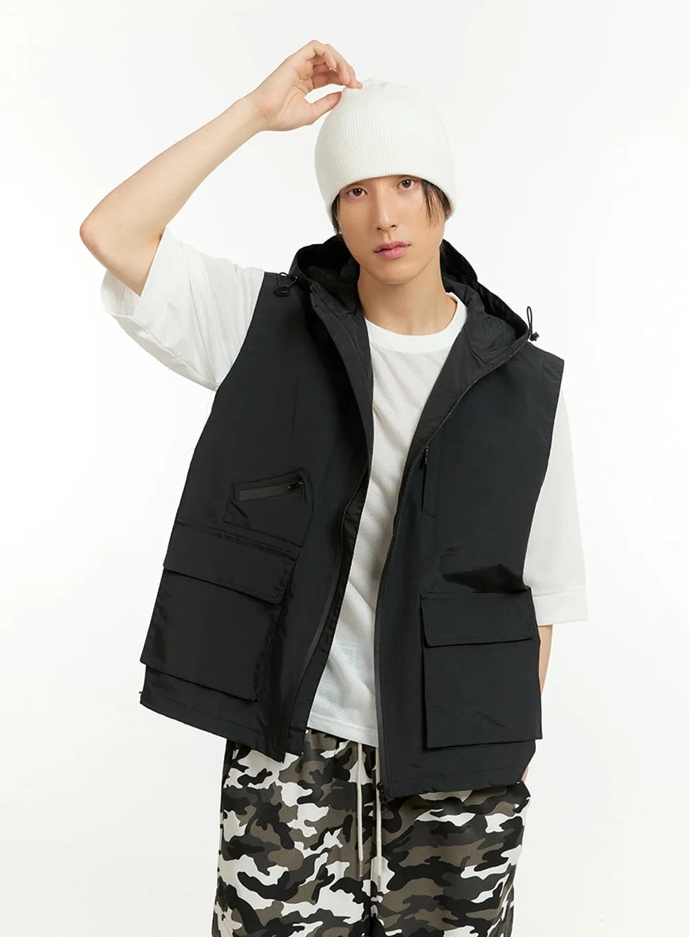 Men's Hooded Nylon Vest IL418