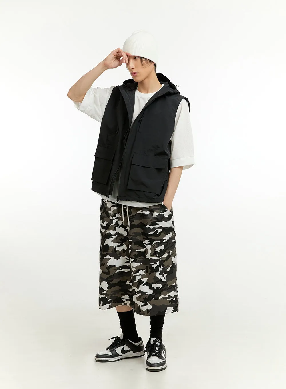 Men's Hooded Nylon Vest IL418