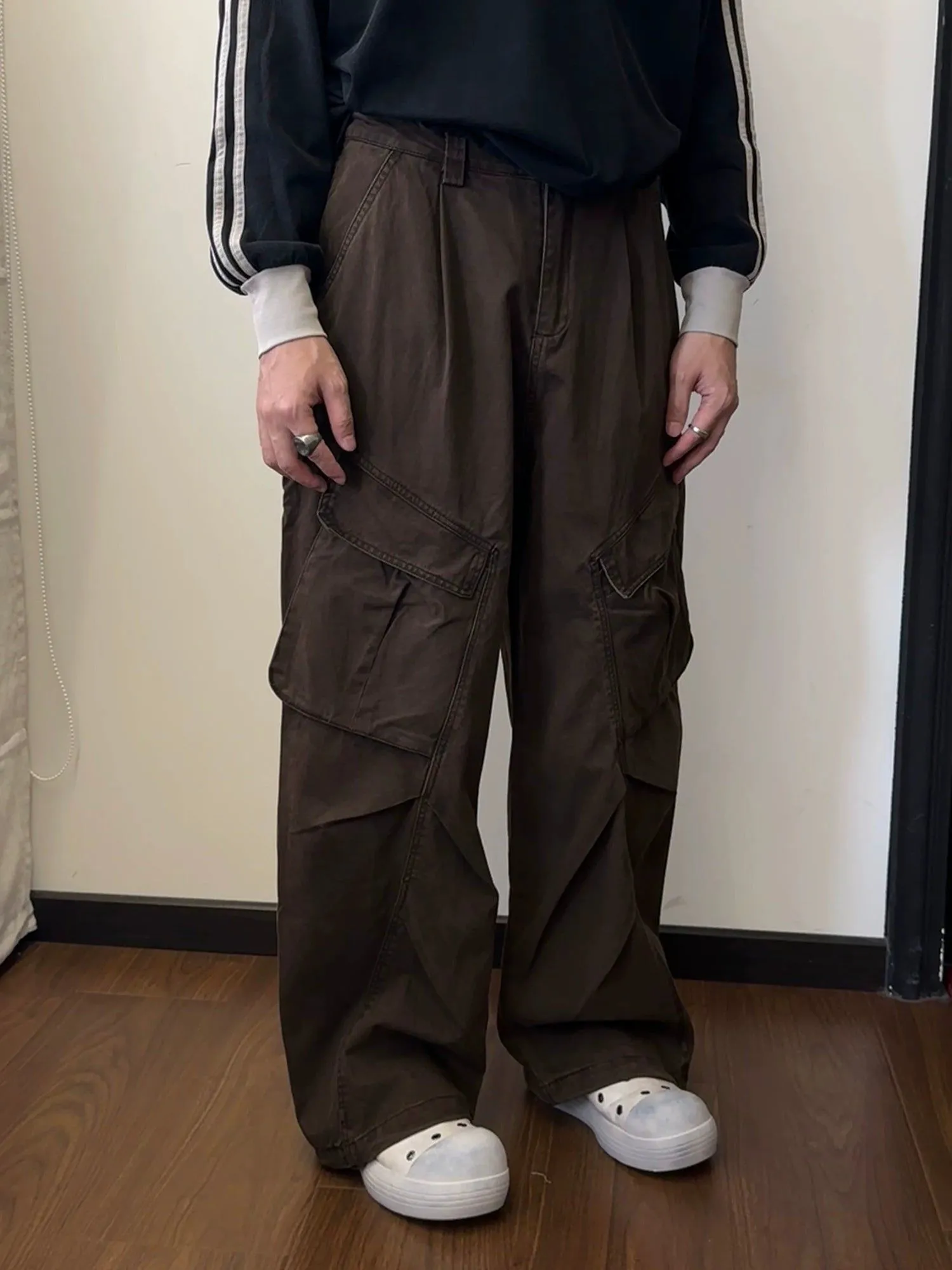 Nine Slant Flap Pocket Cargo Pants