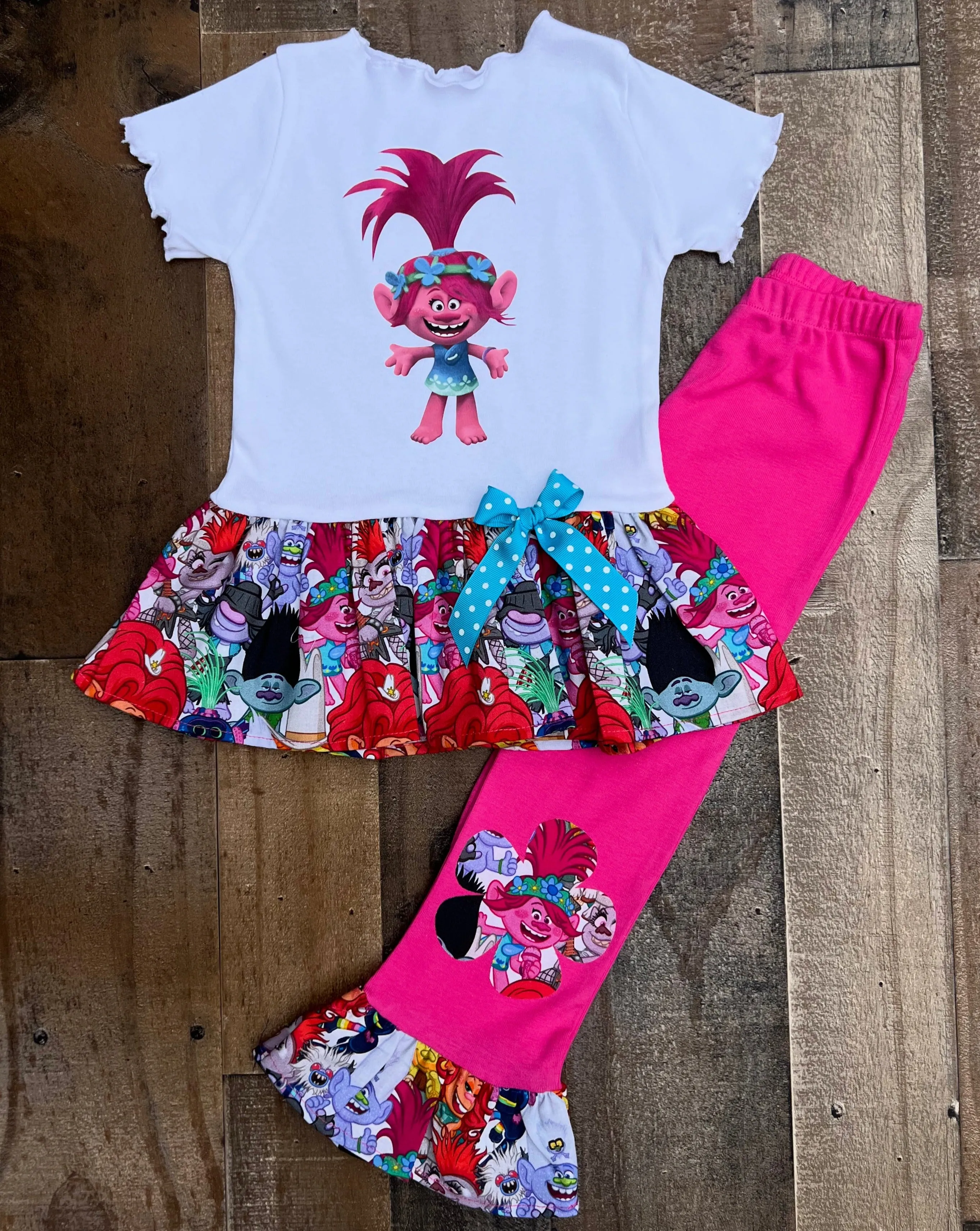 Poppy Troll Girl Ruffled Tee & Leggings Outfit