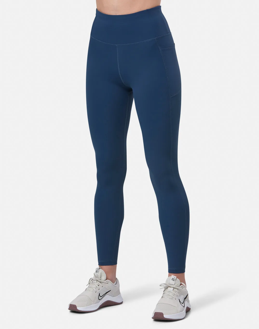 Relentless Legging in Petrol Blue