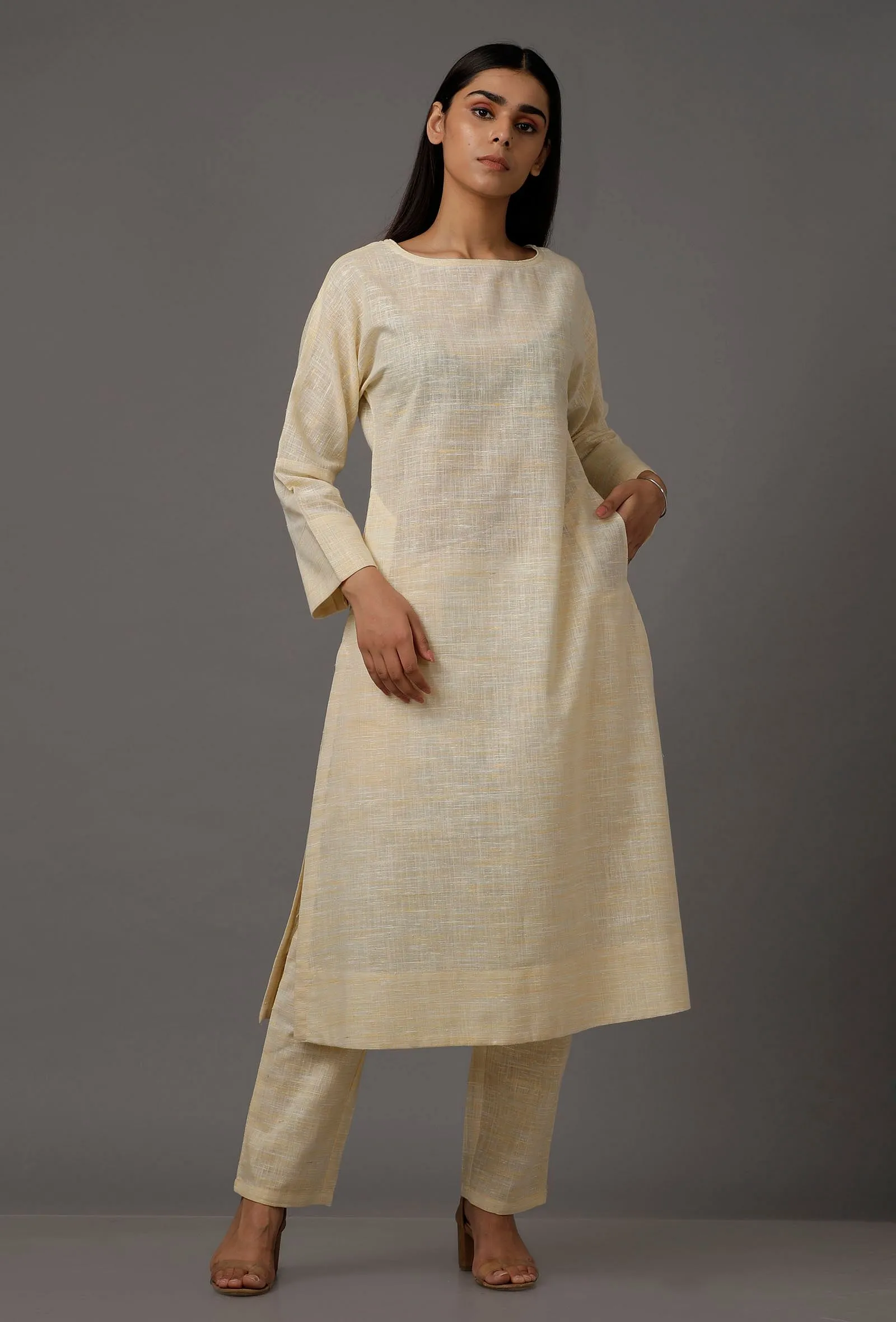 Set of 2: White Pure Woven Cotton Kurta and Pants