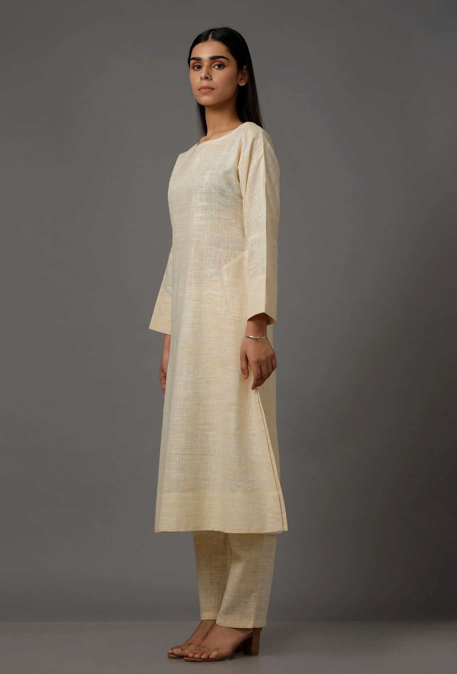 Set of 2: White Pure Woven Cotton Kurta and Pants